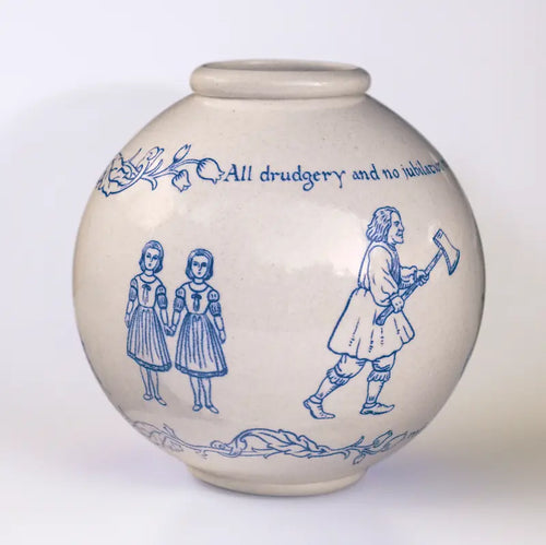 The Shining Moon Pot